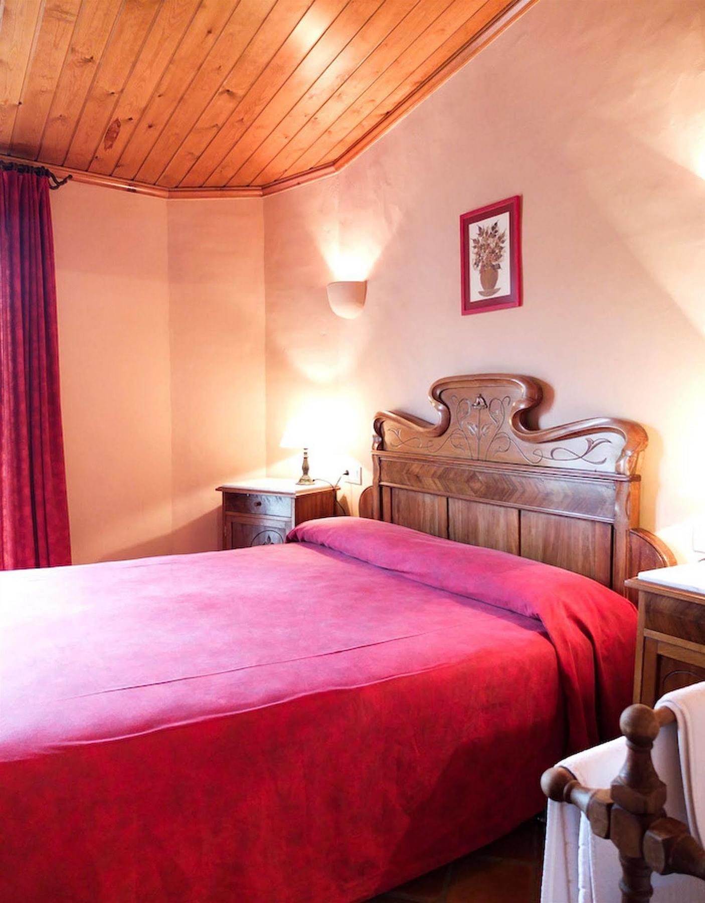 Hotel Sant Feliu Sant Feliu de Boada Eksteriør bilde